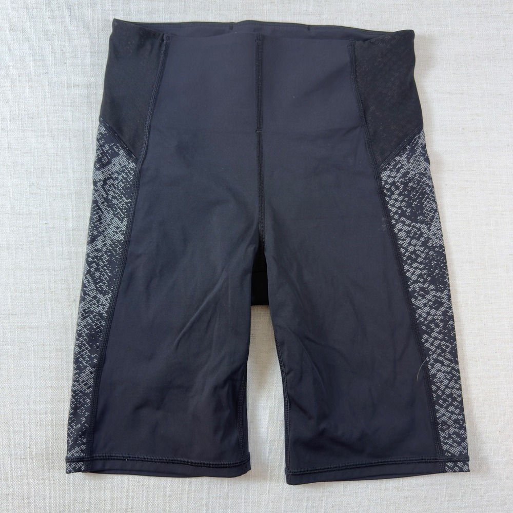 Athleta Stay Fly 9" Short Black Reflective Mesh Bike Shorts Small
